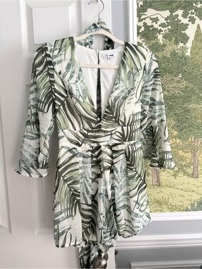 Palm “Stay Beautiful” Romper Fashion Nova White/Green XS